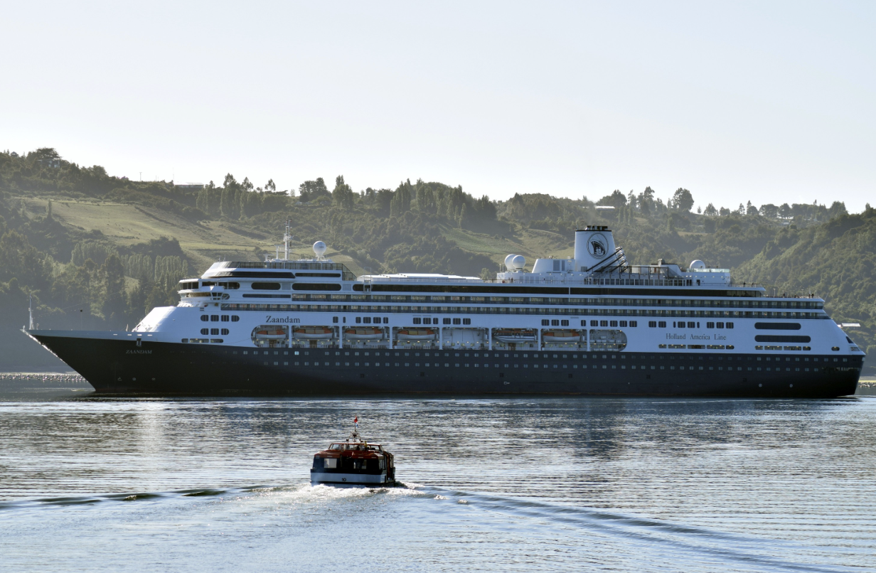 Cruise Ship